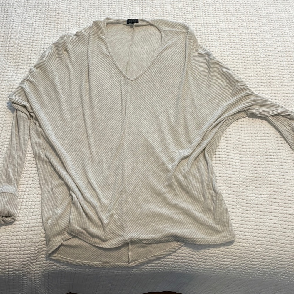 Long sleeve sweater